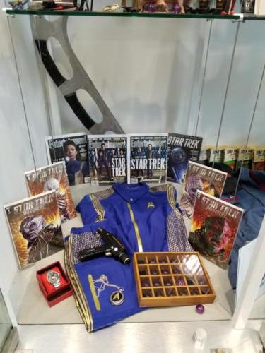 Library Star Trek Display 2019