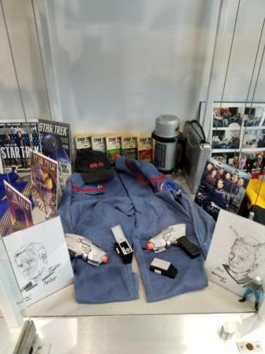 Library Star Trek Display 2019