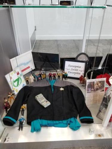 Library Star Trek Display 2019